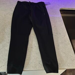NWT SKORQ Men’s Joggers